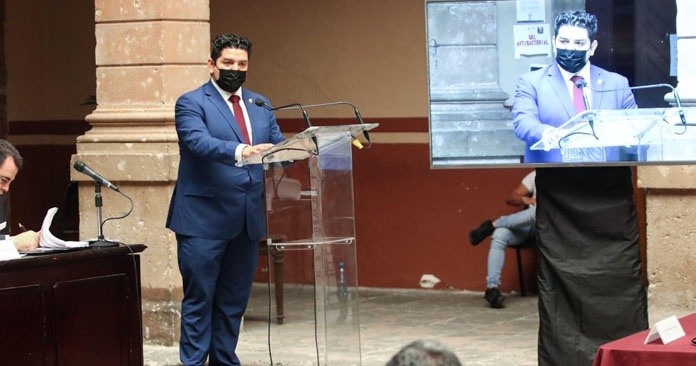 Toño Madriz rinde informe de Mesa Directiva de LXXIV Legislatura