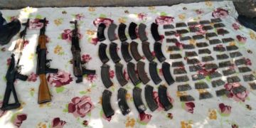 Caen tres sicarios tras enfrentarse a soldados y policías en Parácuaro