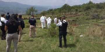 Encuentran “narcofosa” con dos cuerpos en Rancho Las Flores