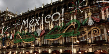 Silvano y 8 gobernadores exigen destitución de López Gattel