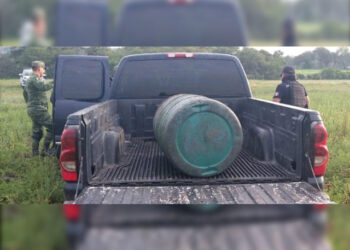 Aseguran vehículos con “huachicol” en Cuitzeo