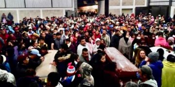 Habitantes de Ocampo exigen justicia por asesinato de 7 albañiles