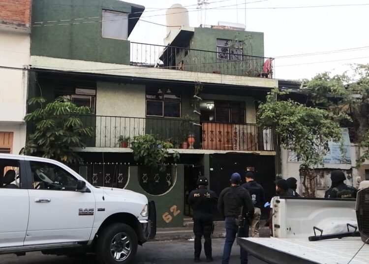 Revientan “narcotienda” en la Isaac Arriaga de Morelia