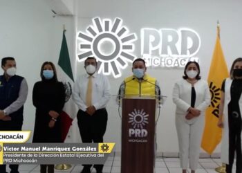 Cae uno con camioneta blindada robada en Apatzingán