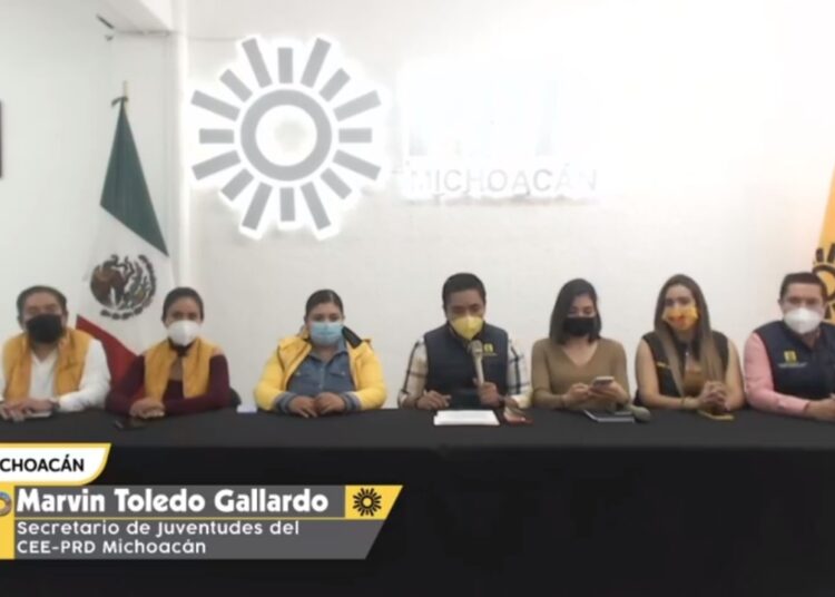 Jóvenes, sector más golpeado por partidos políticos: PRD