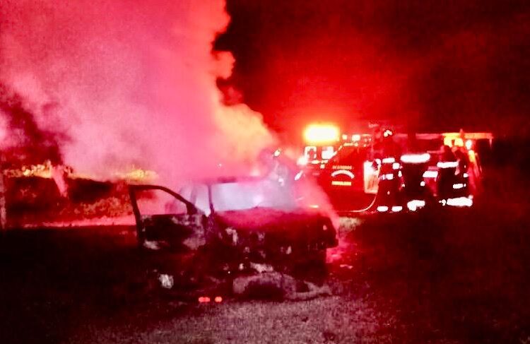 Asesinan y calcinan a cuatro hombres en Cuitzeo