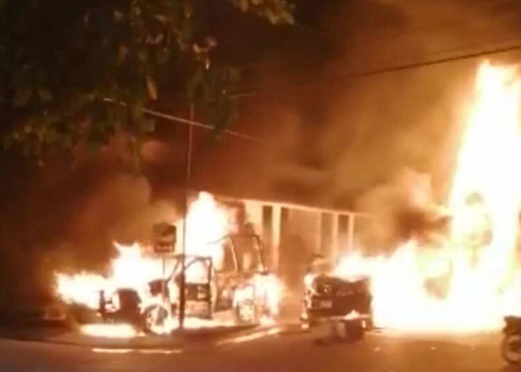 Cae sicario por incendiar patrullas en Buenavista