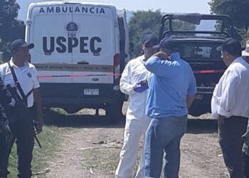 Cae uno con camioneta blindada robada en Apatzingán
