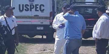 Cae uno con camioneta blindada robada en Apatzingán