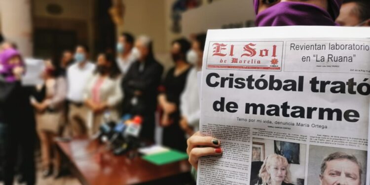 Cristóbal Arias acepta que agredió a su esposa