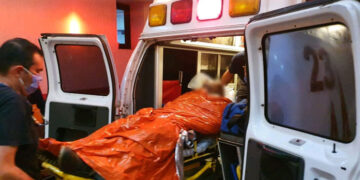 Muere hombre tras ser baleado con su familia en Tangancícuaro