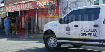 Ejecutan con el “tiro de gracia” a hombre en taquería de Morelia