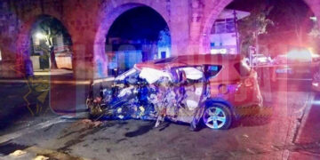 Joven muere tras chocar con Acueducto de Morelia