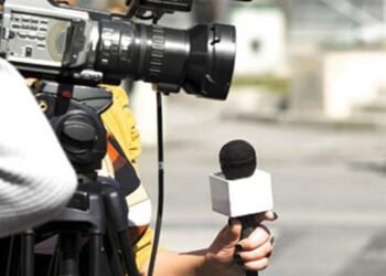 Buscan tipificar como delito la toma de casetas de peaje en el país