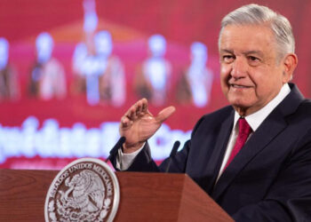 Se mantiene el compromiso, no aumentan impuestos en 2021: AMLO