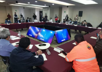 Por Covid-19, cierran Centro Histórico de Morelia; limitan a bares y plazas