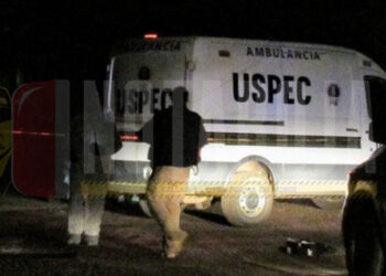 Seis lesionados tras volcadura en la Siglo XXI