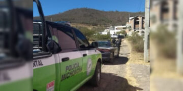 Localizan un cadáver maniatado en Morelia