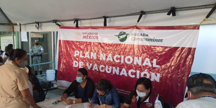 Gobierno de México enviará vacunas para Lázaro Cárdenas y Ciudad Hidalgo