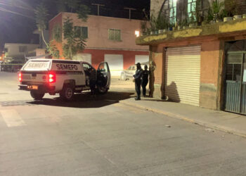 Muere adulto mayor que esperaba segunda vacuna contra Covid-19 en Morelia