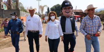 Hay que detonar vocación productiva de comunidades del poniente de Morelia: Memo Valencia