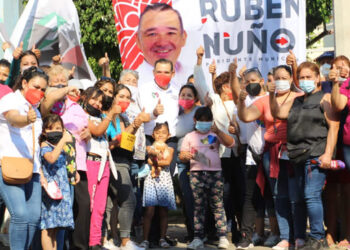 Colonos de Arboledas le dan la bienvenida a Rubén Nuño