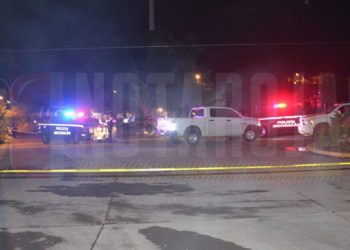 Normalistas bloquean libramiento de Morelia