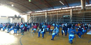 Coordina Brigada Correcaminos vacunación a comunidades indígenas de Uruapan