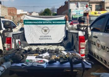 Caen cuatro sicarios con arsenal del CJNG en Tangamandapio
