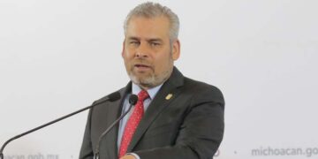 Silvano Aureoles amenazó a diputados: Bedolla