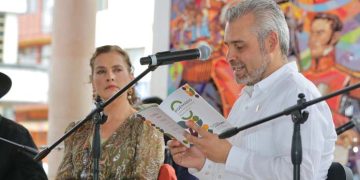 Hallan dos cadáveres encobijados en Tzitzio