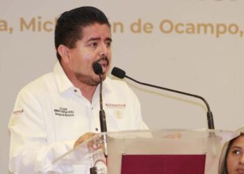 Invertirá LEEN más de 686 mdp en escuelas de Michoacán, este año