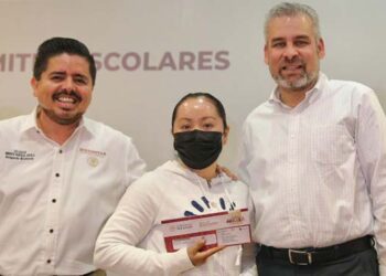 Invertirá LEEN más de 686 mdp en escuelas de Michoacán, este año