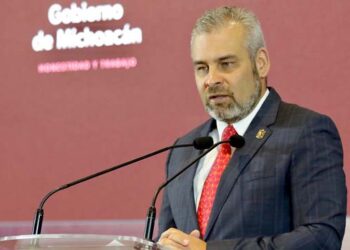 SFA renueva equipos de cómputo en módulos y en ventanillas de atención al público