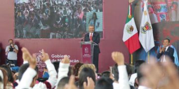 SFA renueva equipos de cómputo en módulos y en ventanillas de atención al público