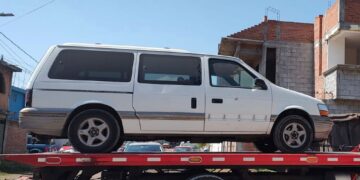 El operativo fue simultáneo en Morelia, Uruapan, Zamora y Maravatío; se aseguraron autos y droga