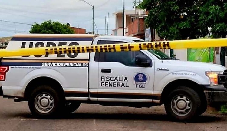 #Acuitzio Localizan a mujer asesinada en predio de la colonia Ricardo Flores Magón