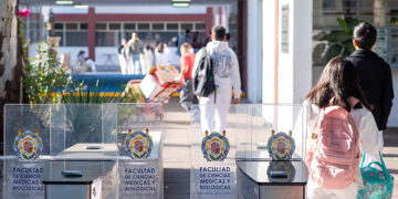 Ingreso a la Licenciatura como Médico Cirujano de la UMSNH, únicamente través del mérito académico