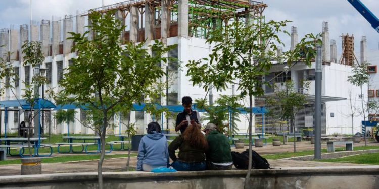 Multi-DES se transforma en la Escuela de Estudios Superiores Interdisciplinarios, alrededor de mil 500 estudiantes beneficiados