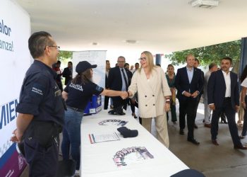 Yarabí Ávila inaugura Feria de Empleo dirigida a estudiantes nicolaitas