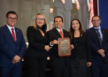 Trabajamos para seguir cumpliendo con las maestras y los maestros nicolaitas: Yarabí Ávila