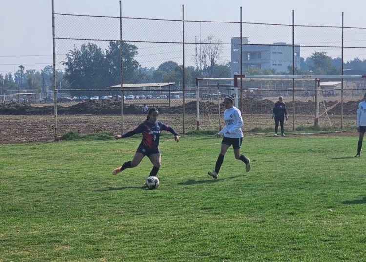 UMSNH gana por goleada en la Liga Municipal
