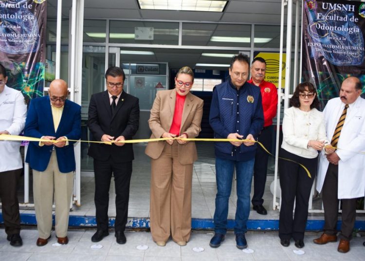 Yarabí Ávila reconoce labor y esfuerzo de las y los instructores del área de la Salud