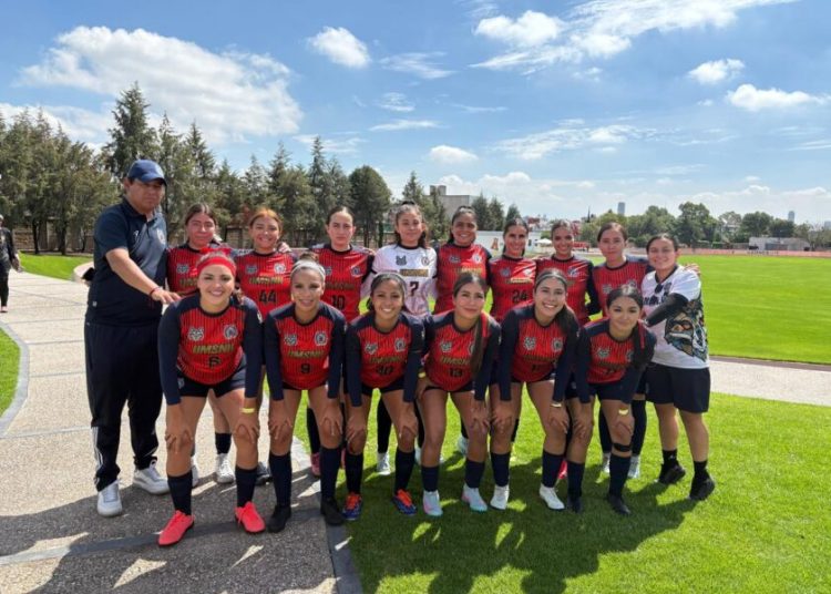 Equipo femenil de fútbol bardas de la UMSNH calificó a cuartos de final de la Universiada Nacional