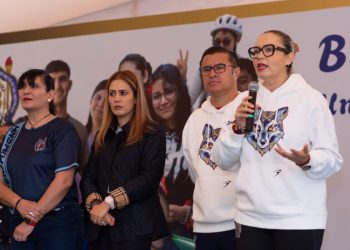 Queremos que la UMSNH sea un espacio seguro para sus hijas e hijos, señala Yarabí Ávila ante mamás y papás