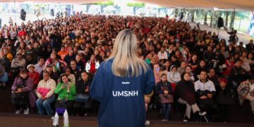 Siéntase parte de la UMSNH, convoca Yarabí Ávila a padres y madres de familia