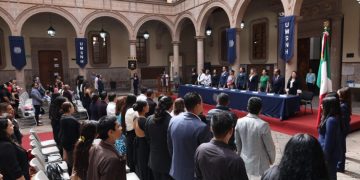 Egresan de Bachillerato en Línea de la UMSNH; modelo educativo flexible