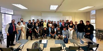 Rectora de la UMSNH motiva a nuevos estudiantes del sistema abierto