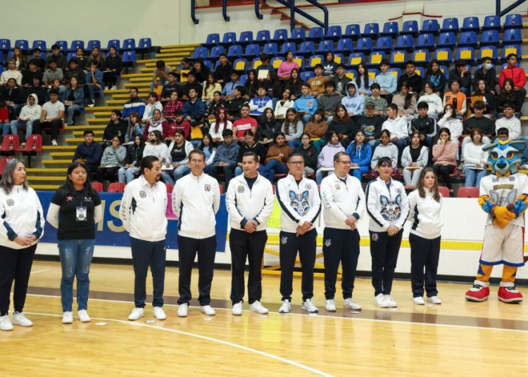 Agradecen confianza en la Universidad Michoacana por parte de aspirantes a ingresar