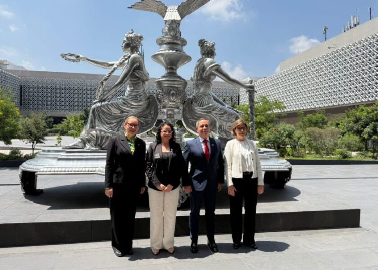 Rendición de cuentas, premisa en administración de Yarabí Ávila; entrega Estados Financieros Auditados a la ASF